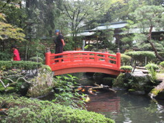 朱塗りの橋