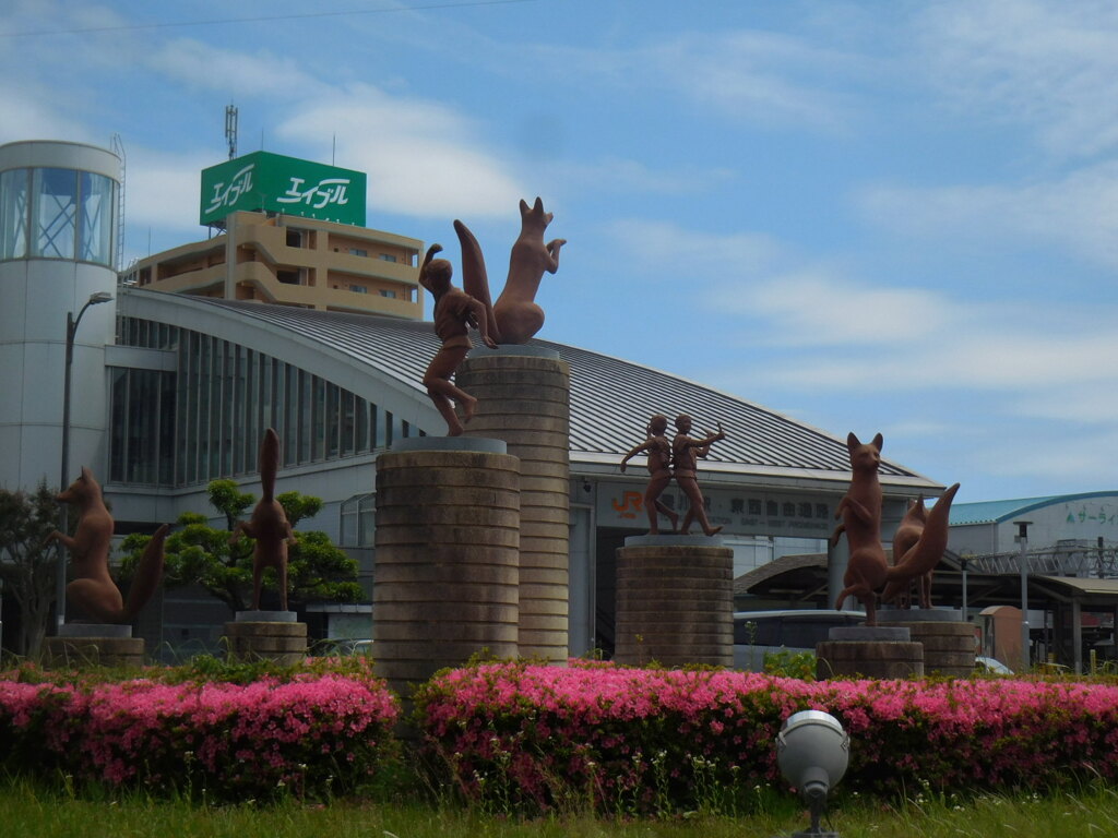 豊川駅前