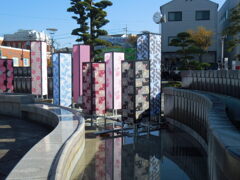 袋井駅前　モニュメント