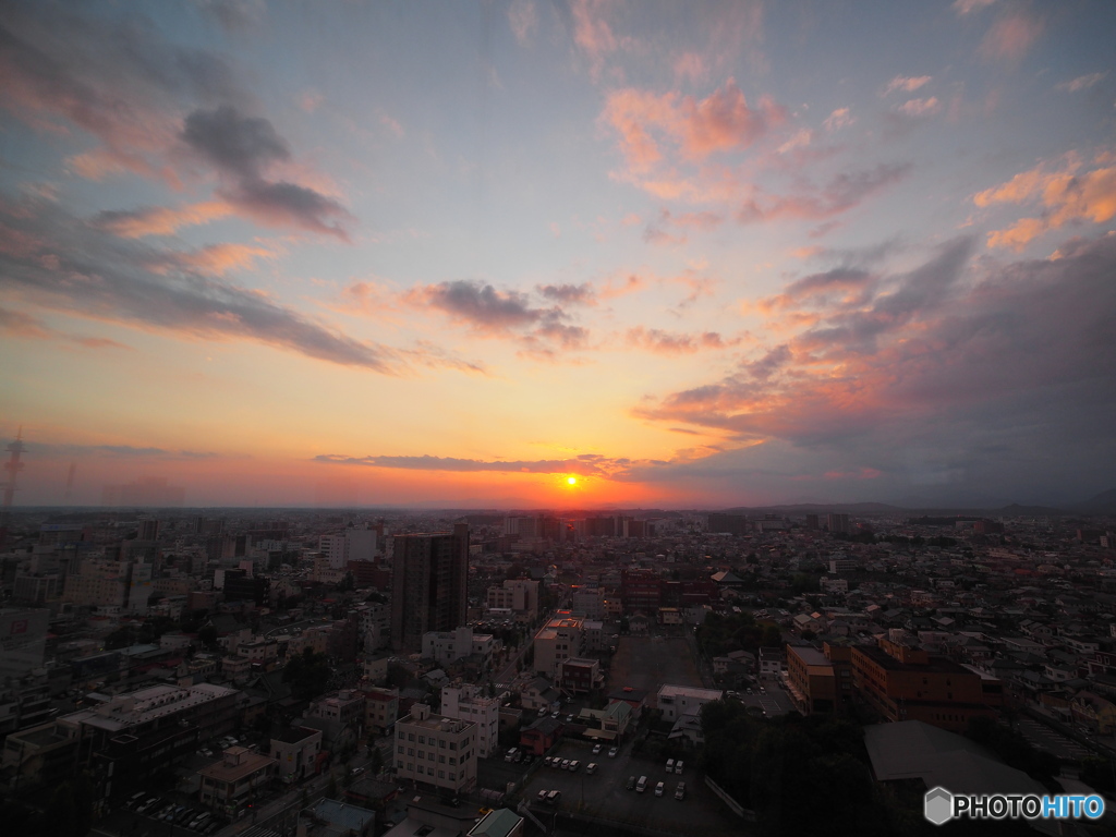 栃木県庁からの夕焼け