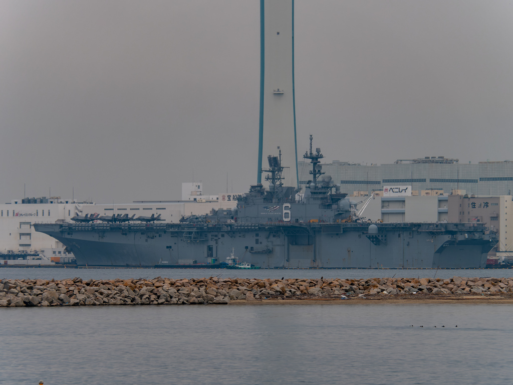 強襲揚陸艦「アメリカ」
