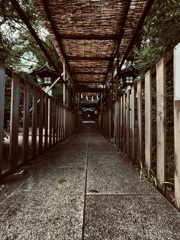 御簾の参道
