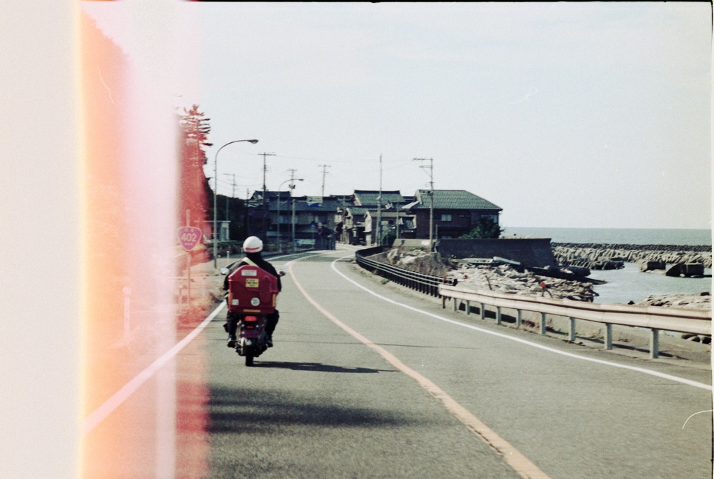 海にて