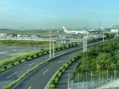 東條賢士の空港への道