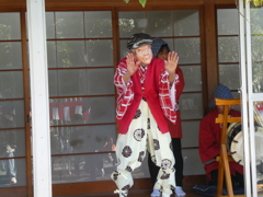 初春の舞（オドケ）