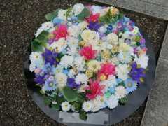 造花の花手水(カラフル)