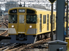 西武2000系入線