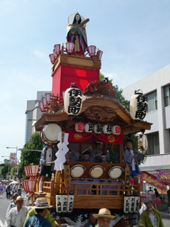 伊勢町区の山車「弁財天」
