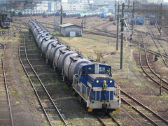 DD55-18牽引タンカートレイン