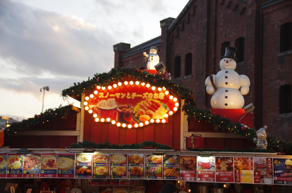 スノーマンとチーズのお店
