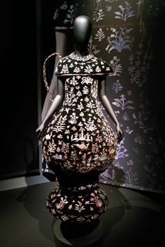 篠原ともえ制作のドレス