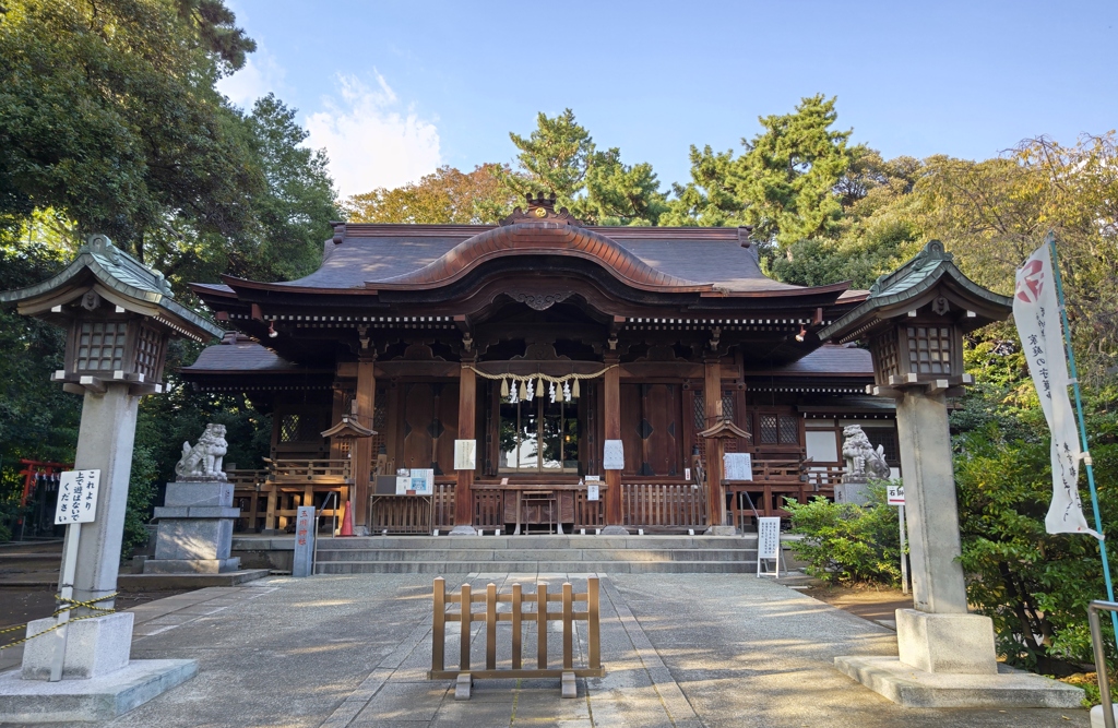 玉川神社社殿