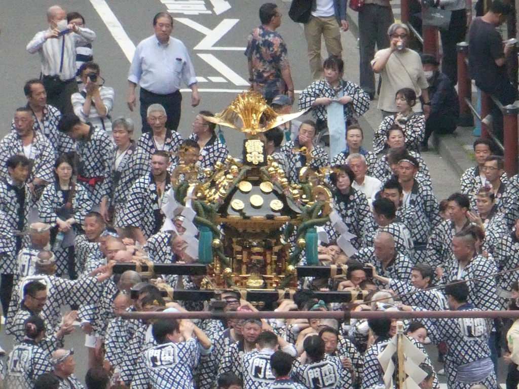 三社祭俯瞰(２)