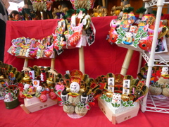 ミニ熊手とミニ置物たち