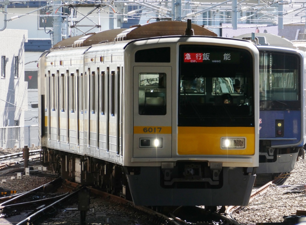 地下に入り・・・ません