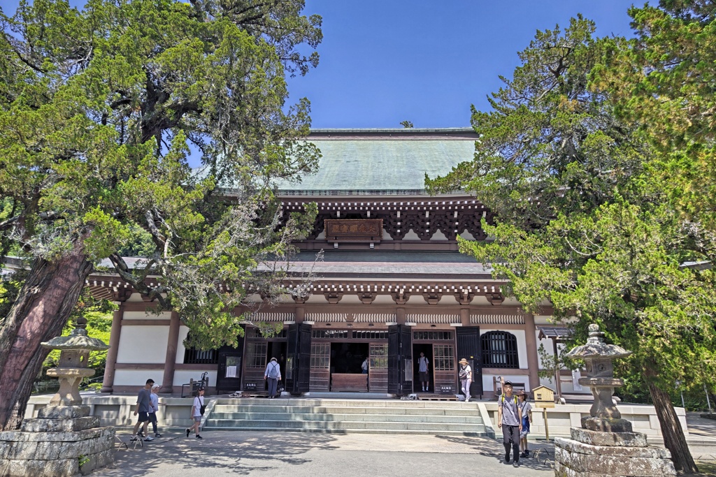 円覚寺仏殿