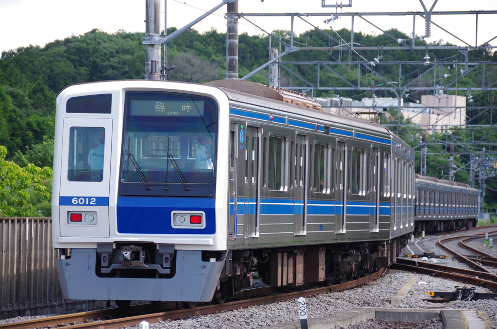 臨時列車第二便、飯能に向かって出発！