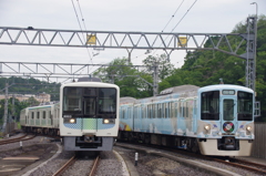8000系と52席の至福