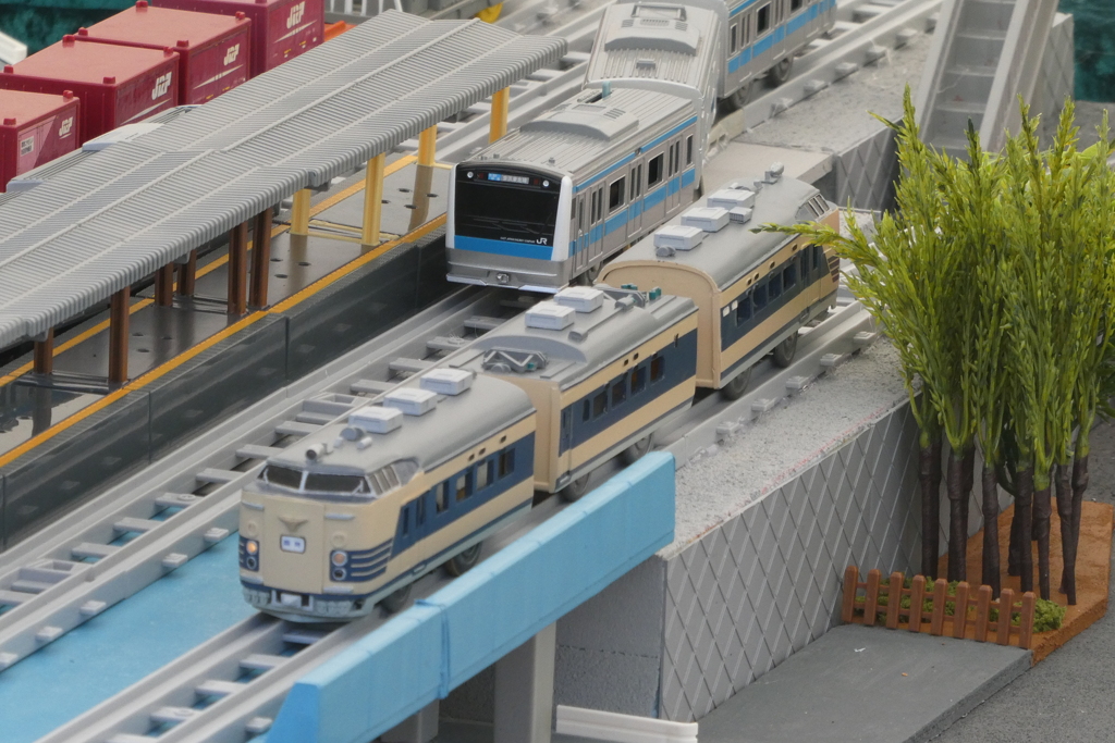 おもちゃで再会、５８３系