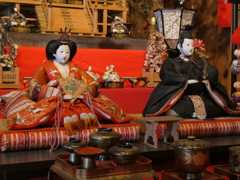 店蔵絹甚の親王飾り
