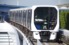 ゆりかもめ7300系