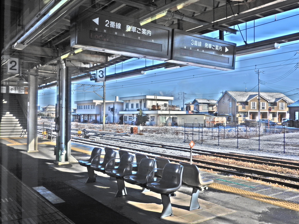 雪の高麗川駅(1)