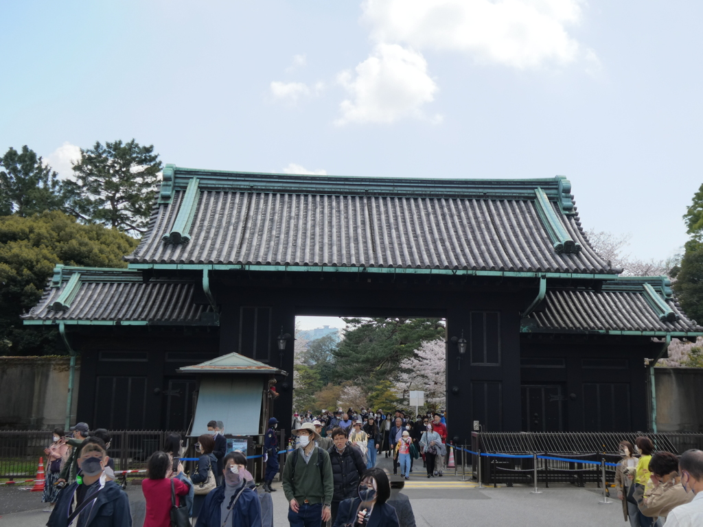 皇居乾門