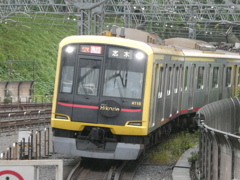 東急5000系渋谷ヒカリエ号
