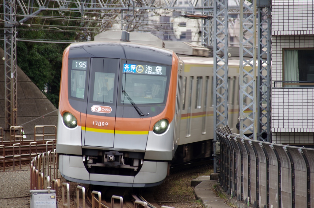 東京メトロ17000系(１)