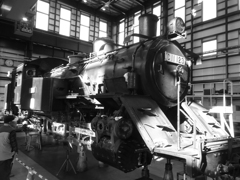 C11整備中(モノクロ)