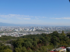 高崎白衣大観音から高崎市街地を望む