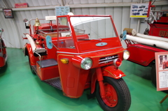 日本機械工業コメット消防車