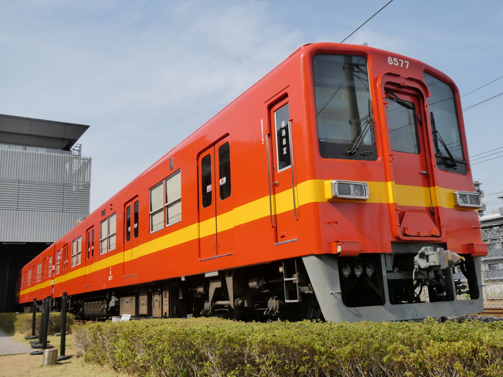 8500系アンダービュー
