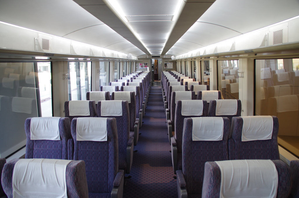 20000系普通車車内