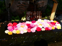 深大寺の花手水