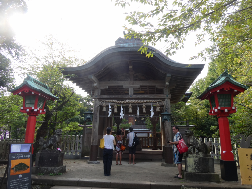 江島神社奥津宮