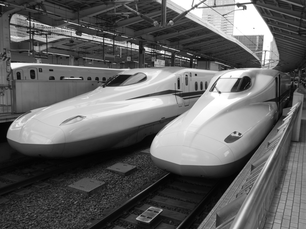 新幹線Monochrome