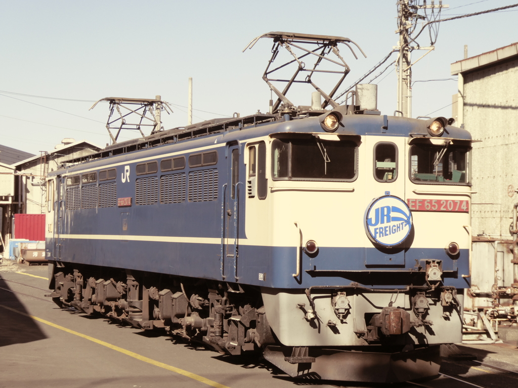 昭和のEF65・・・じゃないよ