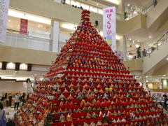 日本一のピラミッドひな壇(3)