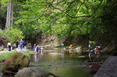 養老川で水遊び