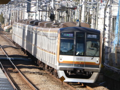 東京メトロ10000系トップナンバー