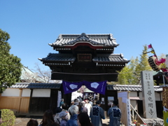 普光明寺山門