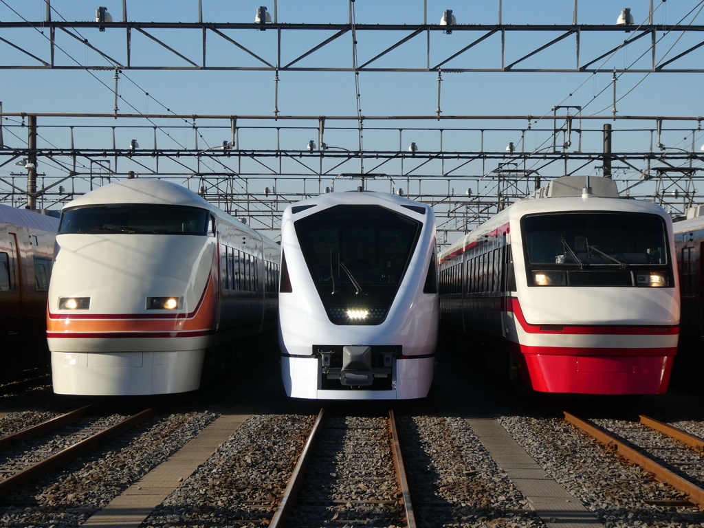 東武の特急電車たち
