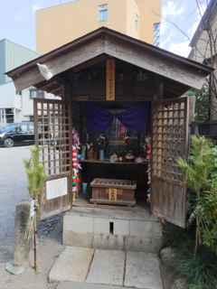 元宿神社大師堂