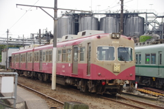 車両は京王、カラーは西武？