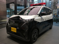 日産サクラパトカー（フロント）