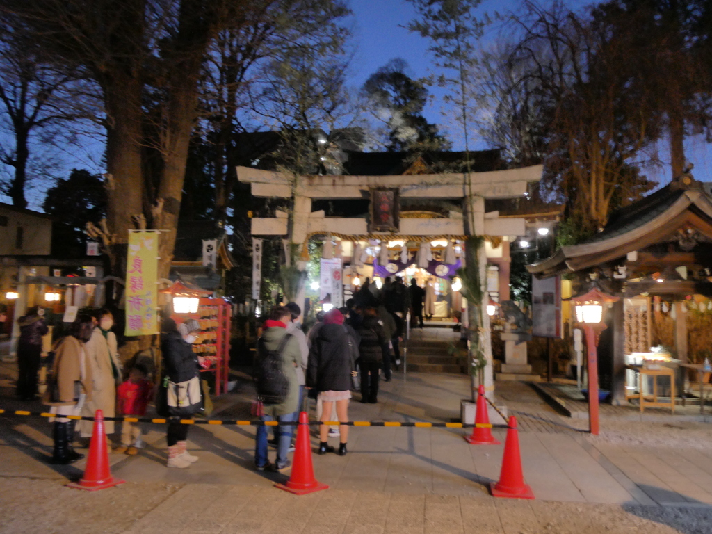 川越八幡宮、初詣の賑わい