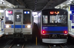 10050系と60000系