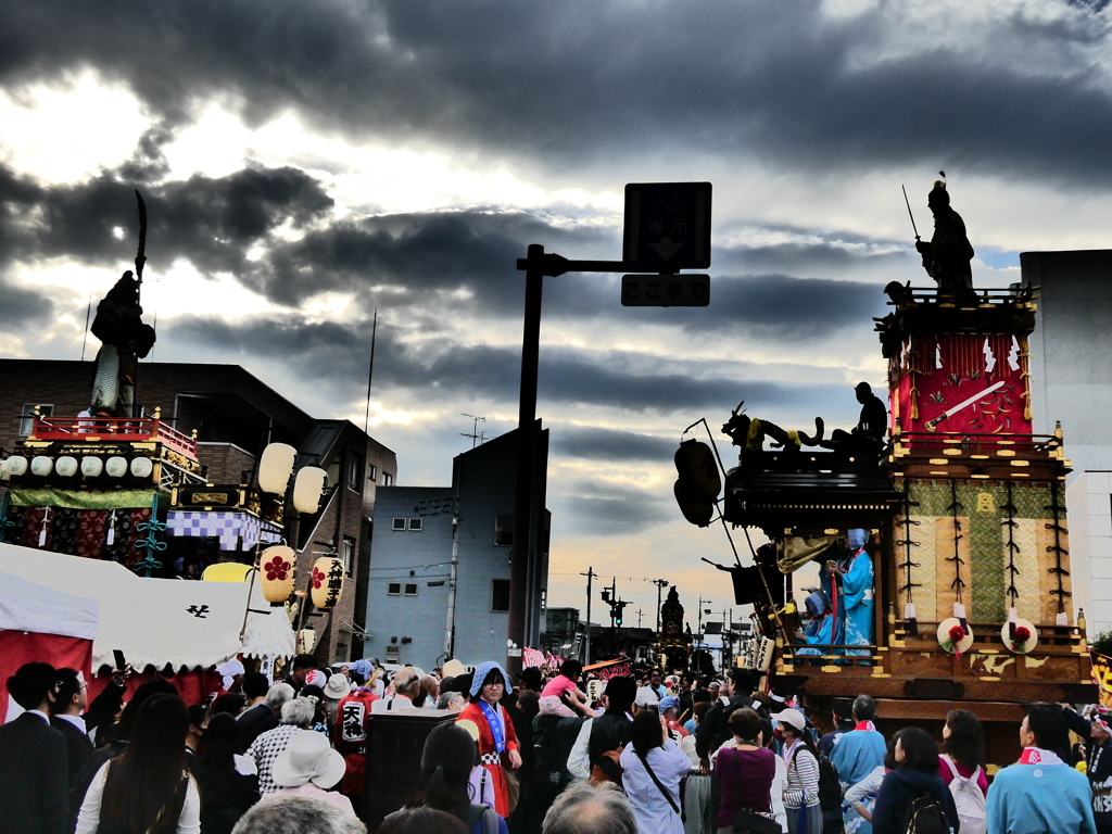 山車をアートに(2)