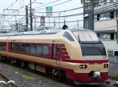 E653系「おさんぽ川越号」川越駅入線